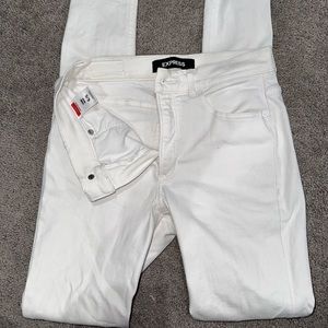 Express white skinny jeans